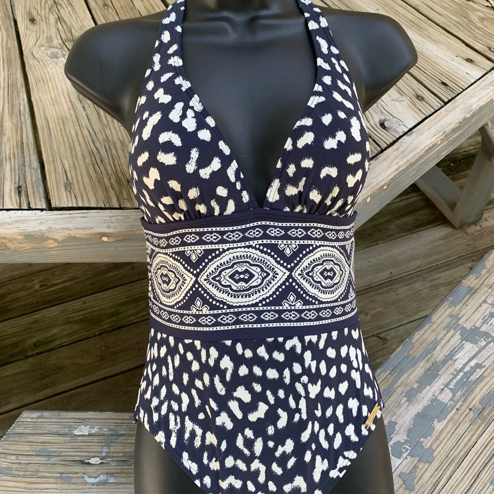 Michael Kors Swim One Piece Navy and White Cruse MSRP$114 size 6 swimsuit